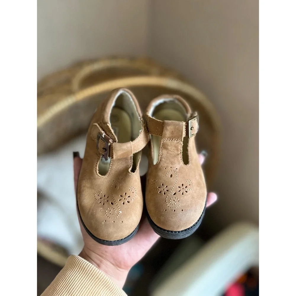 Cheerokee Brown Suede Toddler Clogs